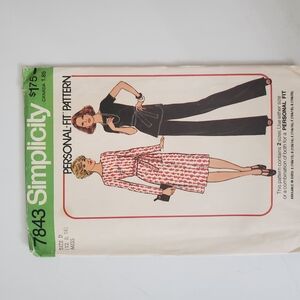 Simplicity 7843 Dress And Tunic Sewing Pattern